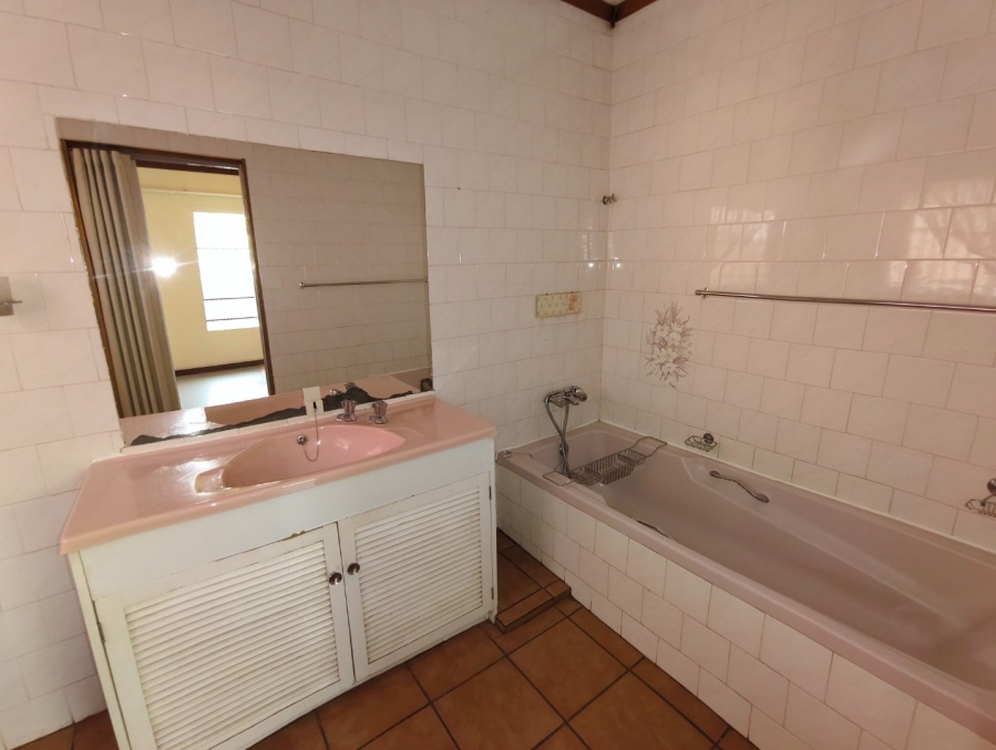 To Let 3 Bedroom Property for Rent in Generaal De Wet Free State